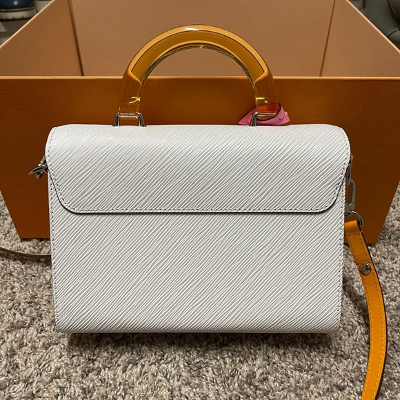 Never used… with box and canvas bag and all tags - Picture 8 of 12